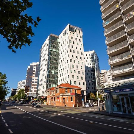Campus Summer Stays Wellesley Apartment Auckland Esterno foto